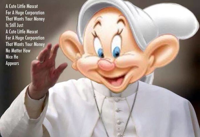 Papa Franjo crkvena maskota