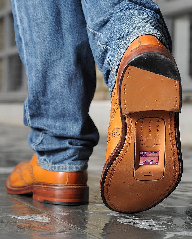 Dva mobitela da nosim.. nije mi ni u peti!