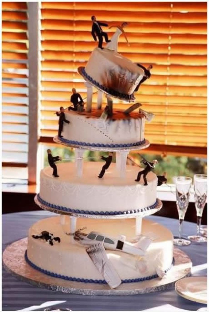 Dajte malo mašte u svadbene torte, brak će ionako propast