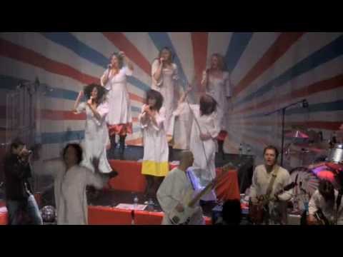 Polyphonic Spree "Lithium"