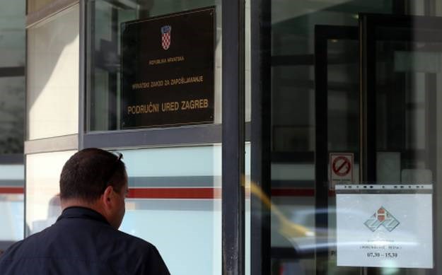 Bez posla 254 tisuće ljudi: 21 posto nezaposlenih ima samo osnovnu školu