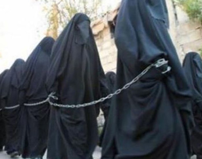 ISIS zvjerski ubio 250 žena jer su odbile biti robinje u "seksualnom džihadu"