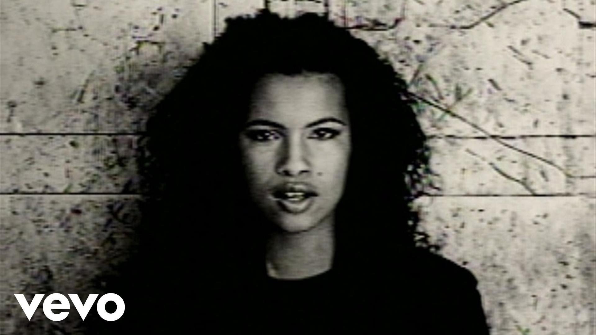 Youssou N'Dour ft. Neneh Cherry - 7 Seconds 