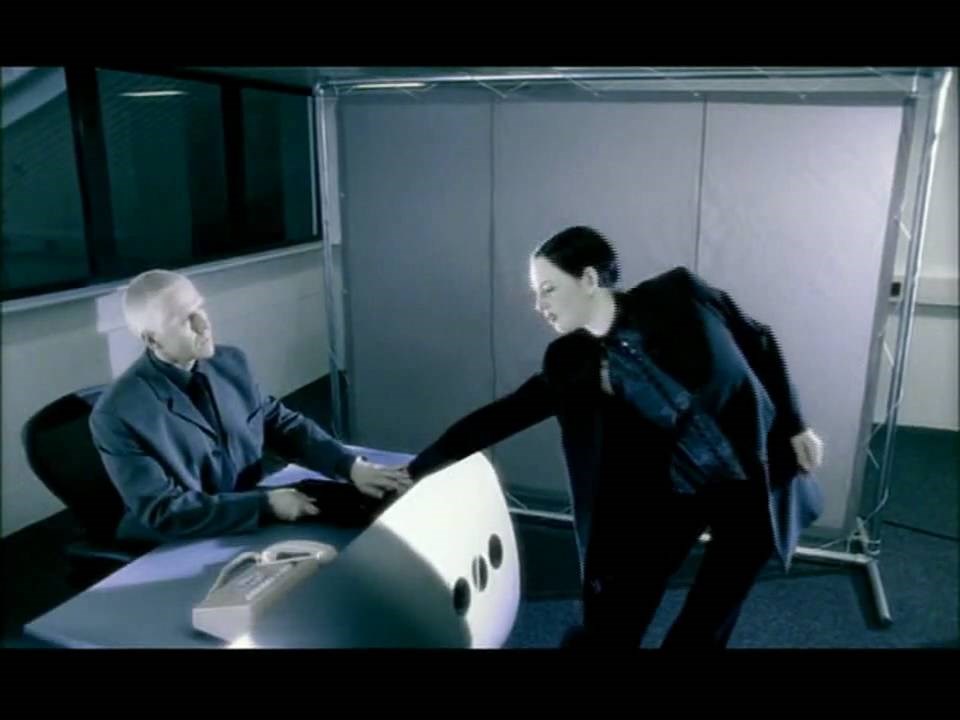 Placebo - Slave To The Wage