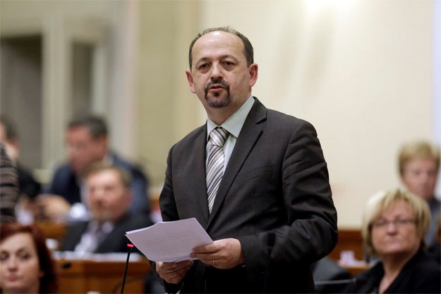 Lovrinović: Građani su taoci deviznog tečaja koji je fikcija