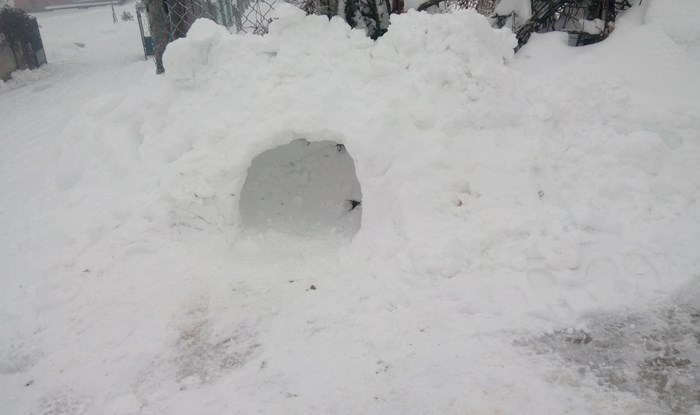 Tunel od snijega
