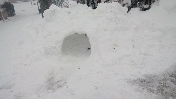 Tunel od snijega
