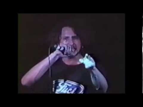 Rage Against The Machine - WAKE UP   