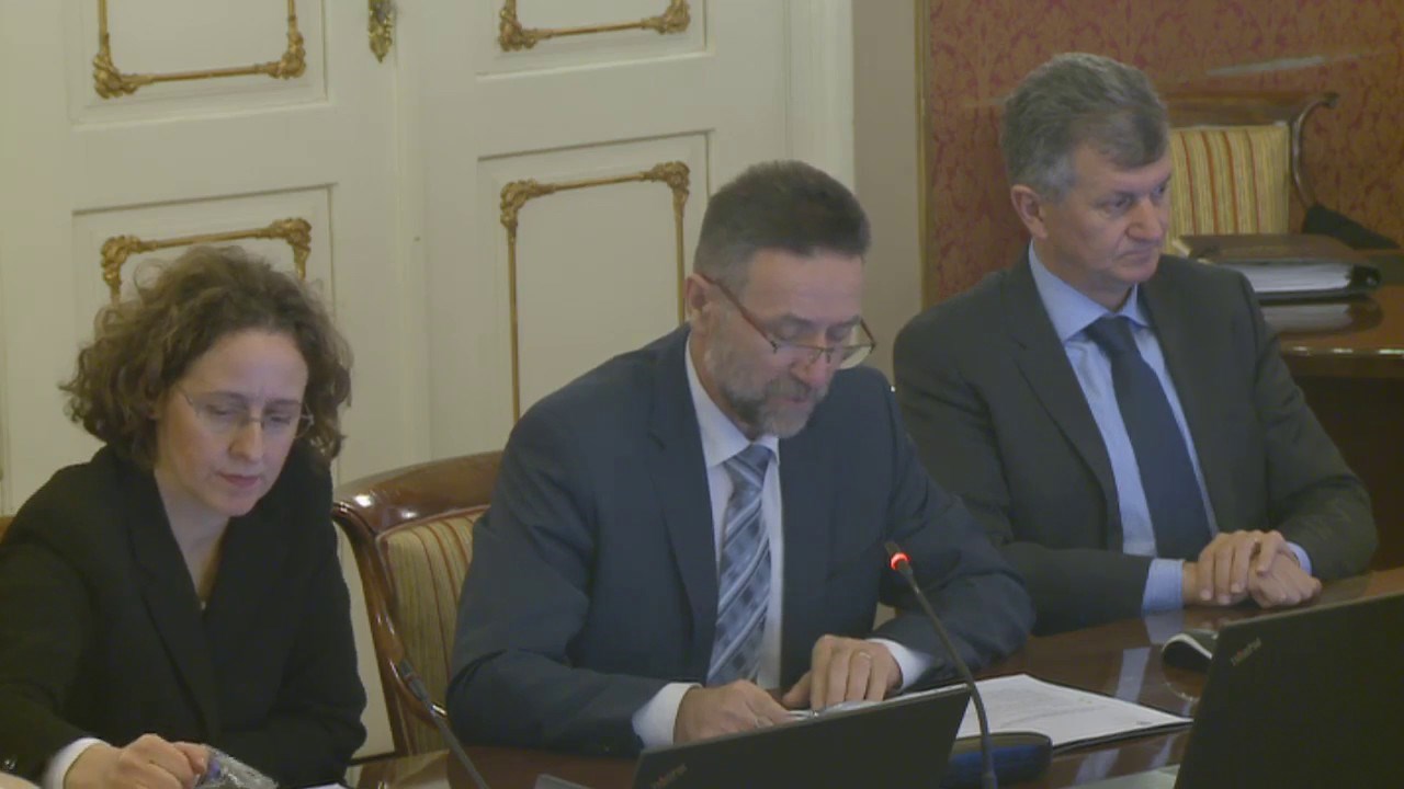 Može li debilnije od ovoga?