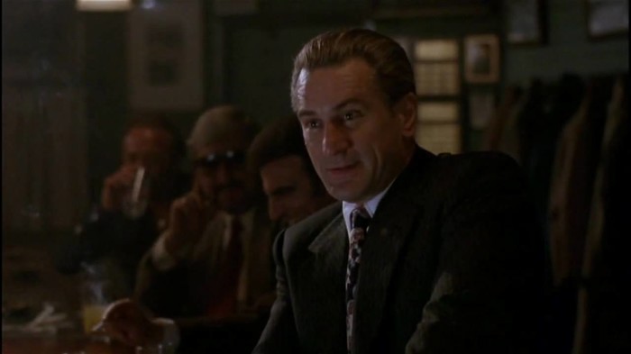 Robert De niro Smoking - music by Cream