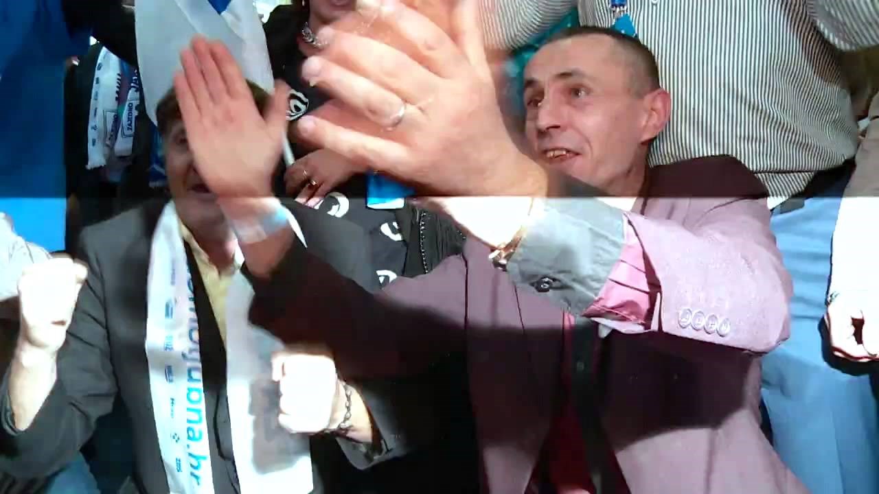 18+ Vruća muška ljubav na 'domoljubni' način