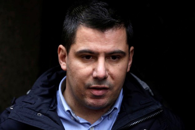 Ako ste ikad sumnjali u onu: "Politika je kurva."