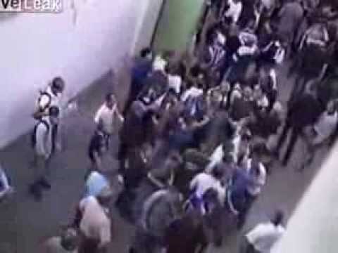 ... a ovako ruska policija rješava nogometne huligane