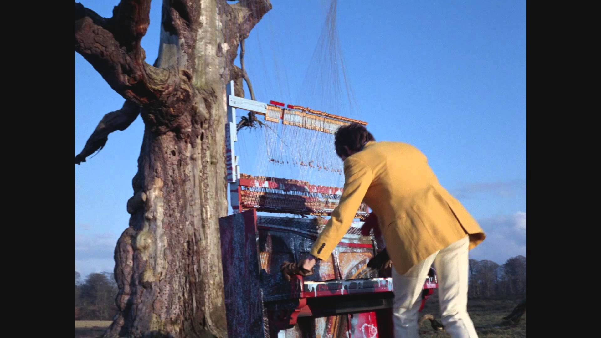 The Beatles - Strawberry Fields Forever 