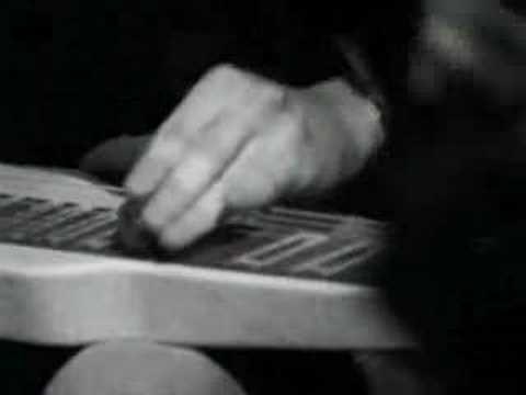 Blind Melon -Mouthful of Cavities