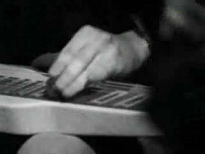 Blind Melon -Mouthful of Cavities