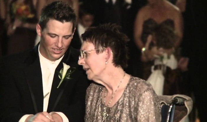 VIDEO: Mami u kolicima priuštio posljednji ples na svom vjenčanju
