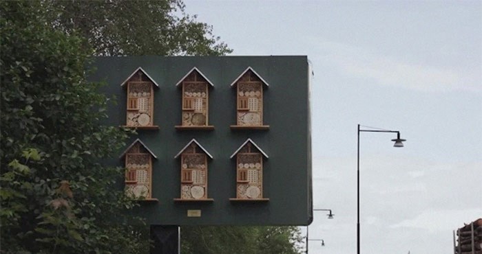 Mcdonald's oduševio idejom: Njihovi plakati skrivaju minijaturne hotele za pčele