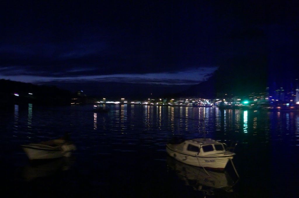 Panorama rive u Makarskoj