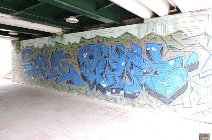 Grafiti ispod pruge 