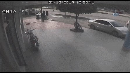 Nećete vjerovati što se ovim ljudima dogodilo dok su bili na razgovoru u uredu!