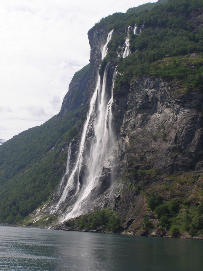 Vodopad "Sedam sestara", Norveška