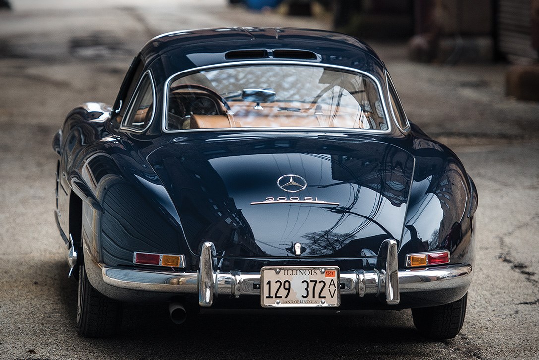 1954-Mercedes-Benz-300-SL-Gullwing-04.jpg