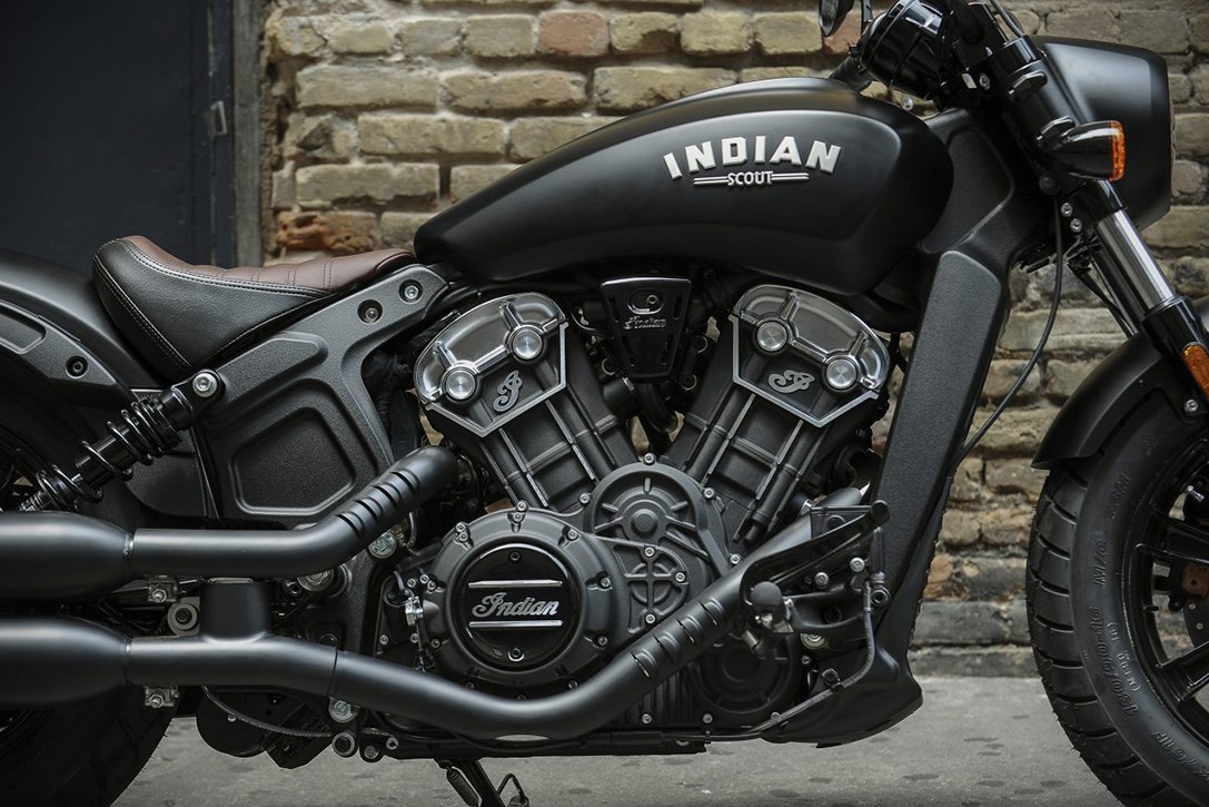 2018-Indian-Scout-Bobber-02.jpg
