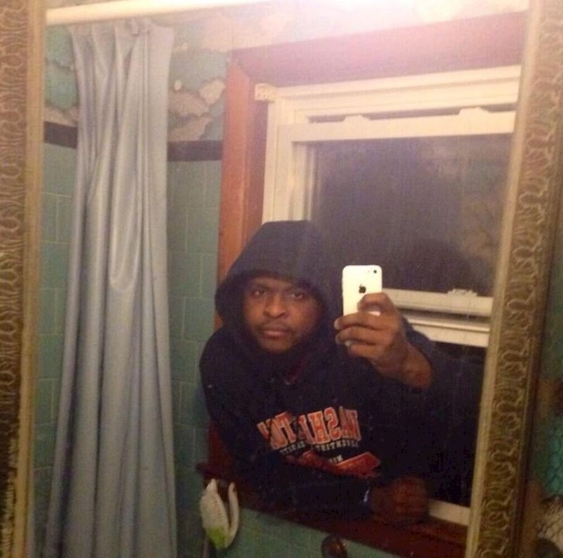 18. Ne znamo što se ovdje događa, ali je čudno...