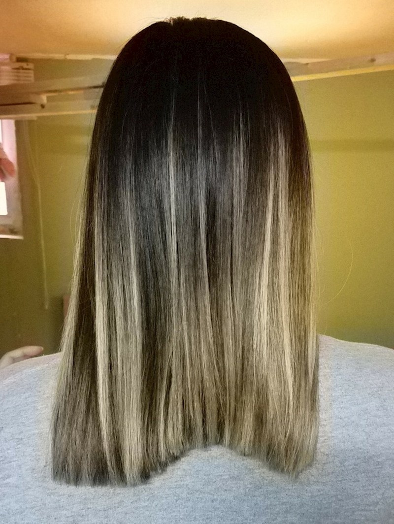 1. Još je morala platiti iako su je neravno ošišali!