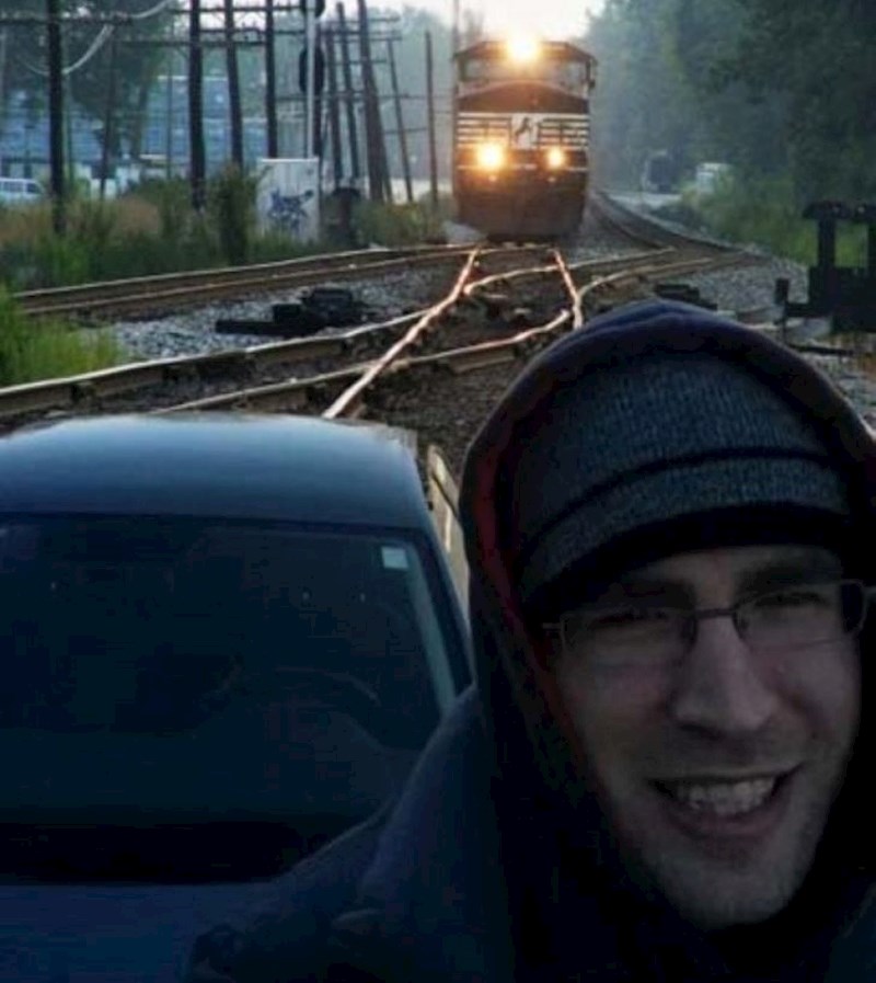 16. Ovo je toliko glupo i nepotrebno...