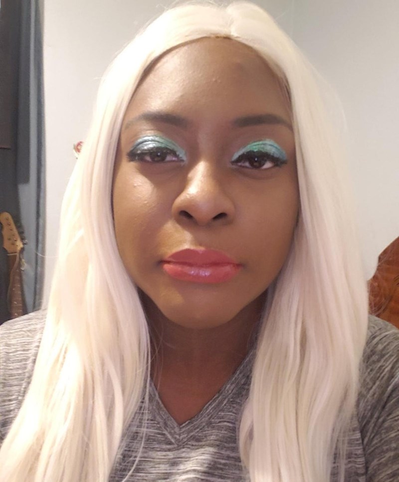 8. Kakav odabir sjenila, ovo ne bismo nikome poželjeli...