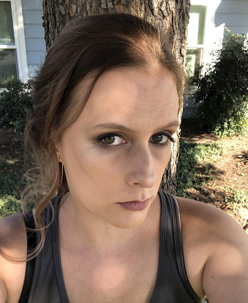 11. Tražila je jednostavan izgled s nježnim tonovima na očima, a dobila potpuno suprotno