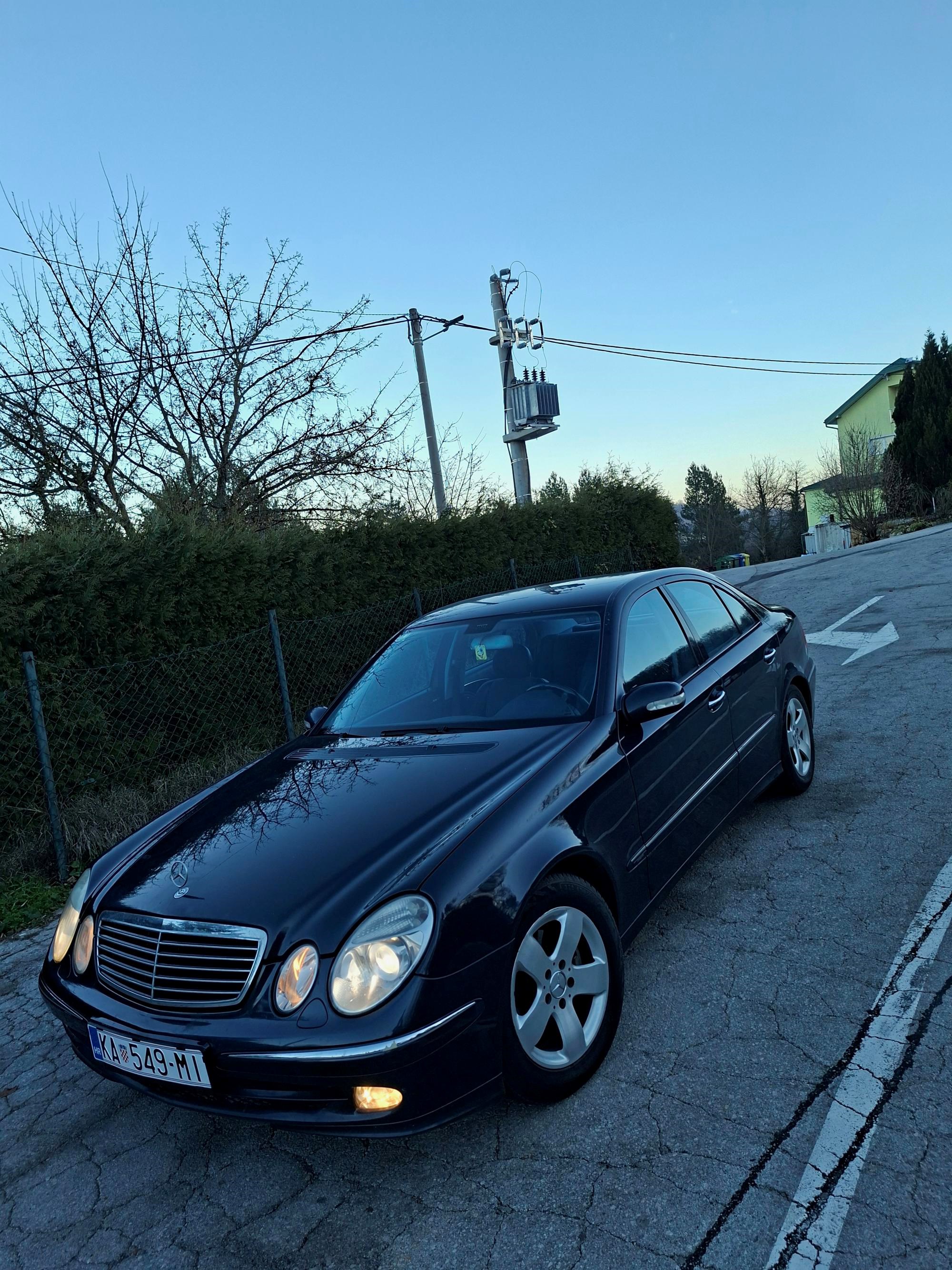 MERCEDES E KLASA 270 CDI AVANTGARDE 