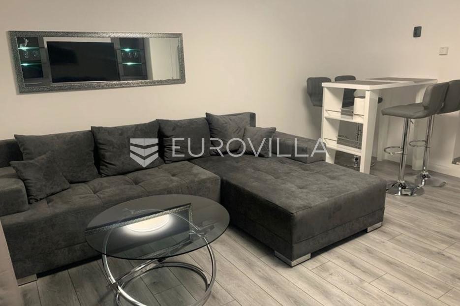 Zagreb, Trnje, top lokacija, garsonjera površine 25,33 m²