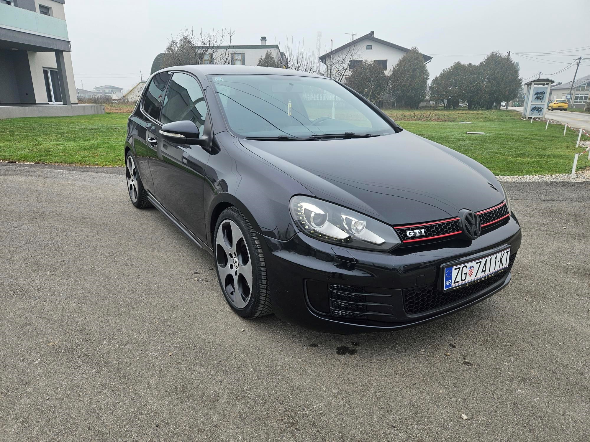 Golf VI,2.0 GTI,155kw,reg.11.mj/2026
