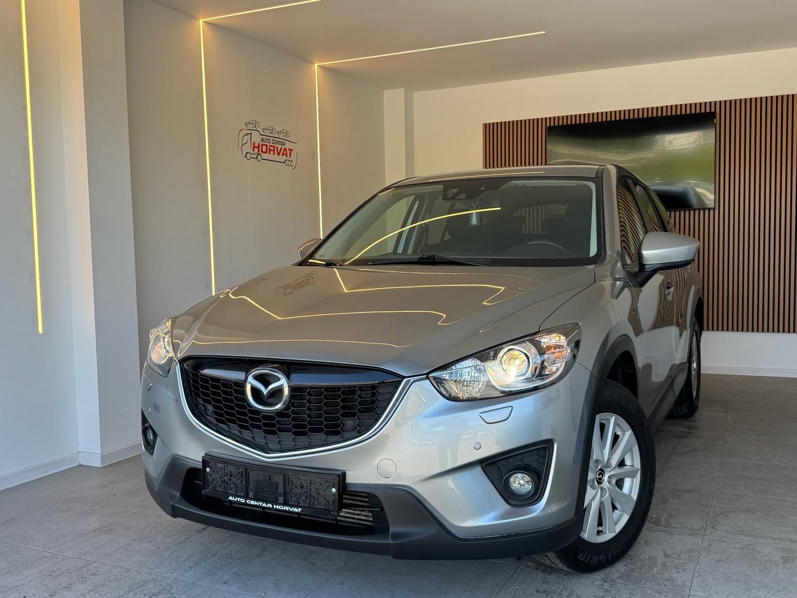 Mazda CX-5 2,2d AWD Attraction 2014.; Xenon; Navi; Alu; Grij. sjed.;