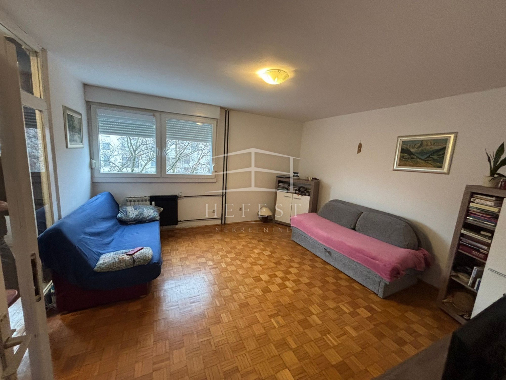 Ravnice – stan na odličnoj lokaciji, 35 m² – BEZ PROVIZIJE