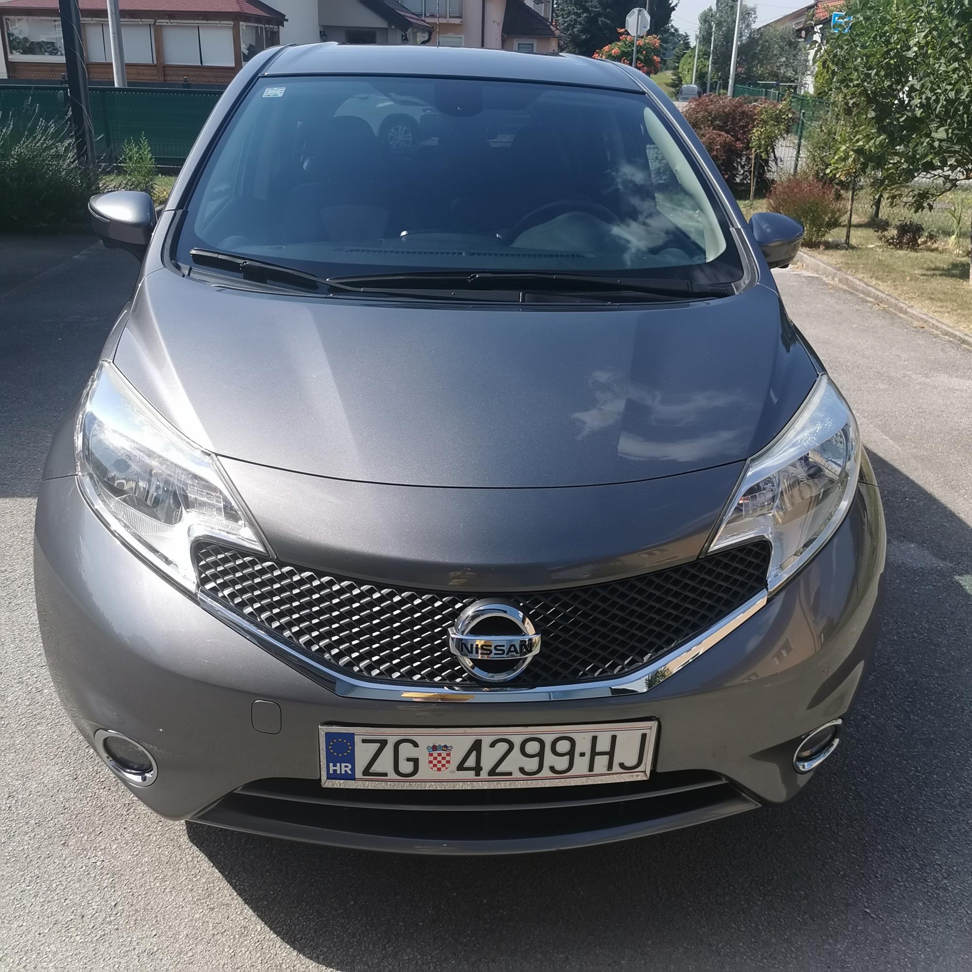 Nissan Note 1,5 dCi Tekna, 360, reg do 10/2027.