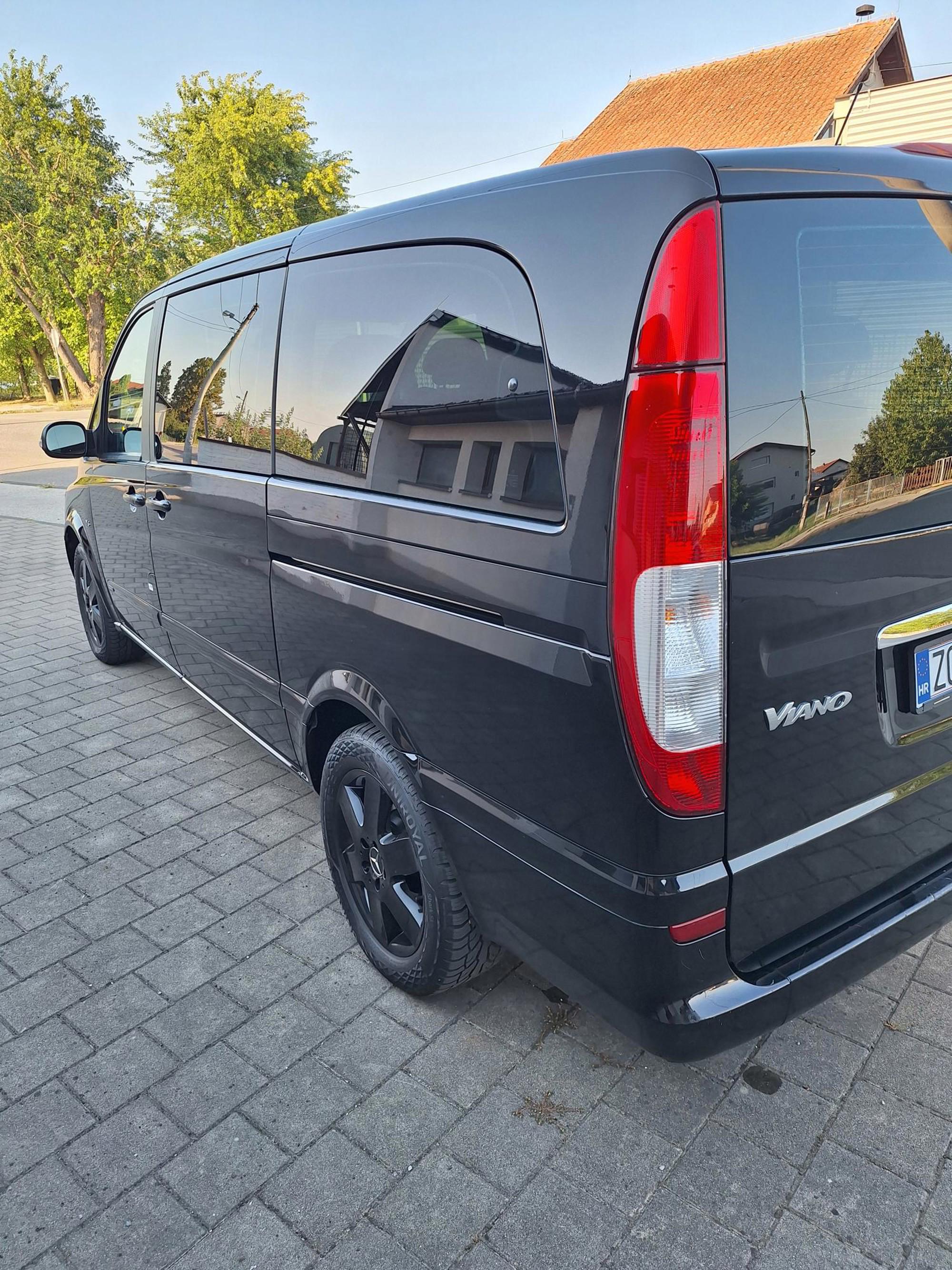 MERCEDES VIANO 7 SJEDALA 3,5 ATEST PLIN 249,000km HR VOZILO - MOŽE ZAMJENA -