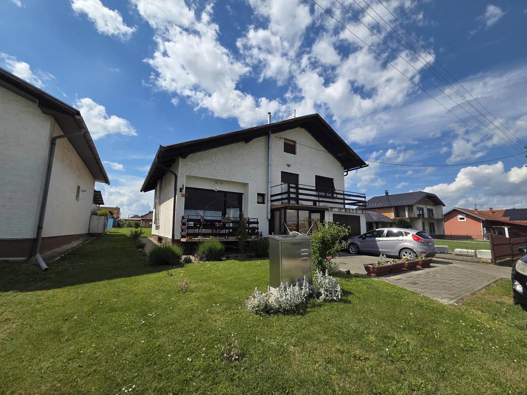 OBITELJSKA KUĆA(100m2) - SELNIK, LUDBREG