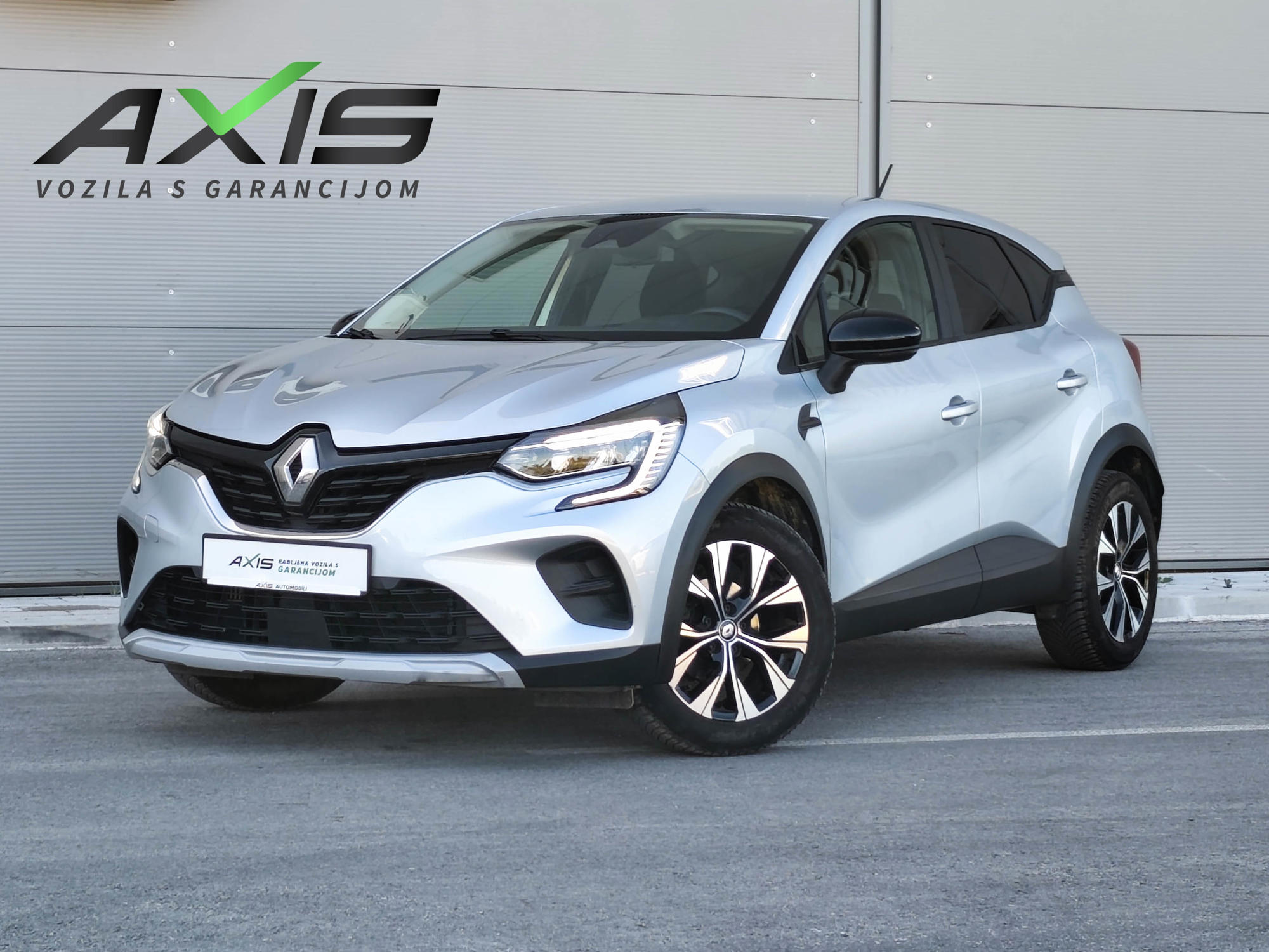 Renault Captur EVOLUTION TCE |Navi |Keyless |Temp |Park.s. |JAMSTVO