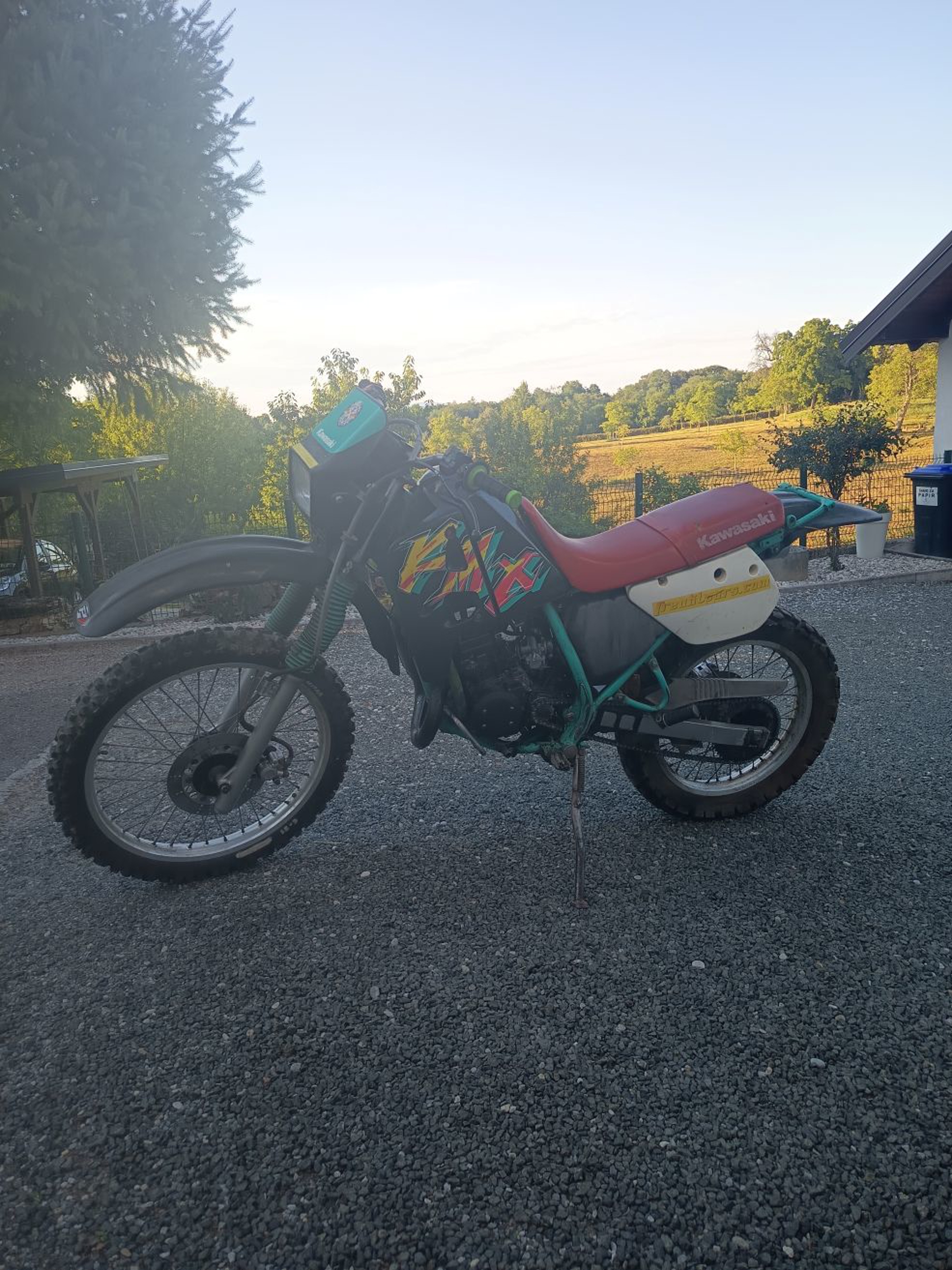 KAWASAKI KMX 125
