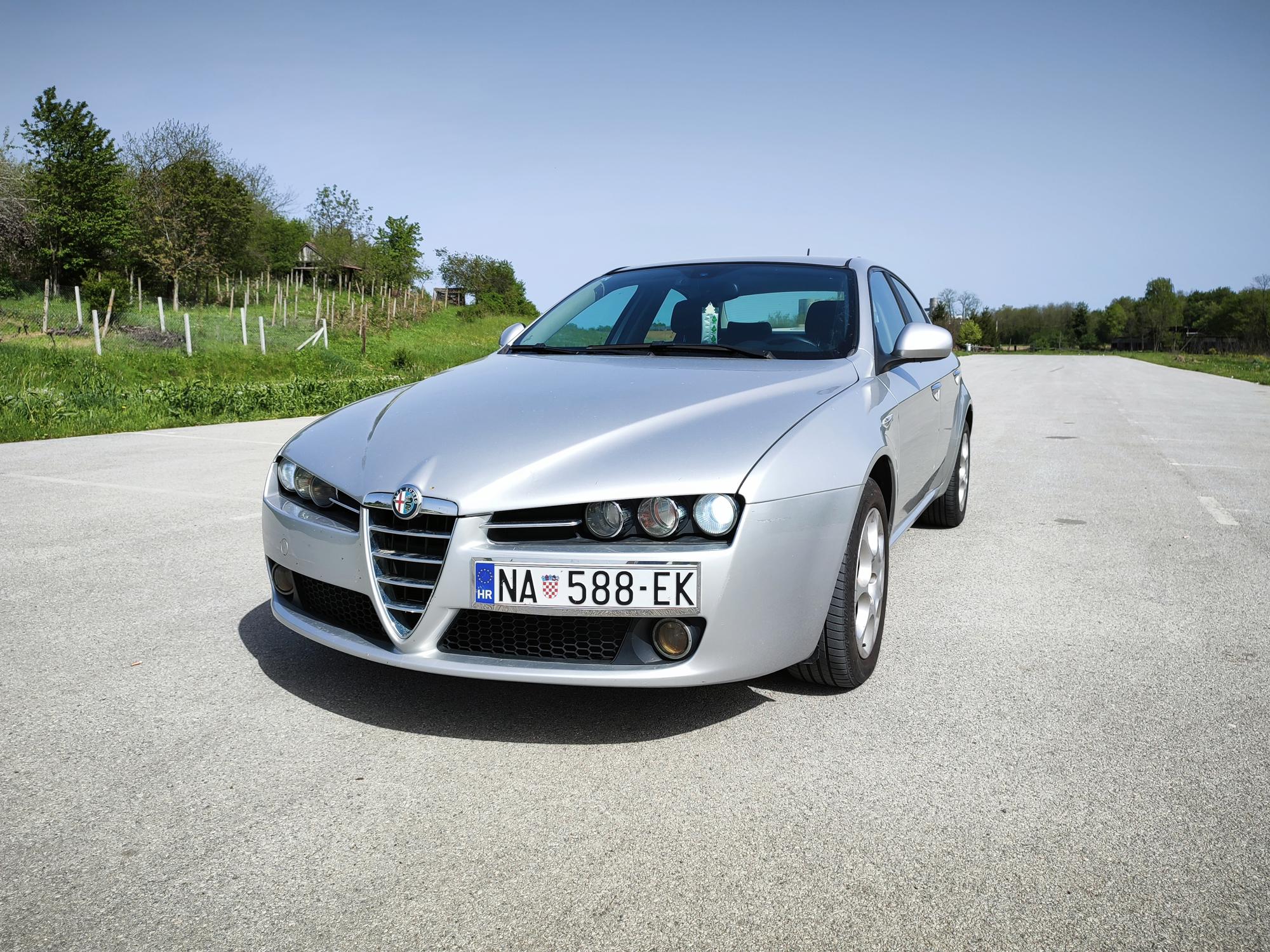 Alfa Romeo 159 1.9 16v JTDm REDIZAJN - Moguća zamjena