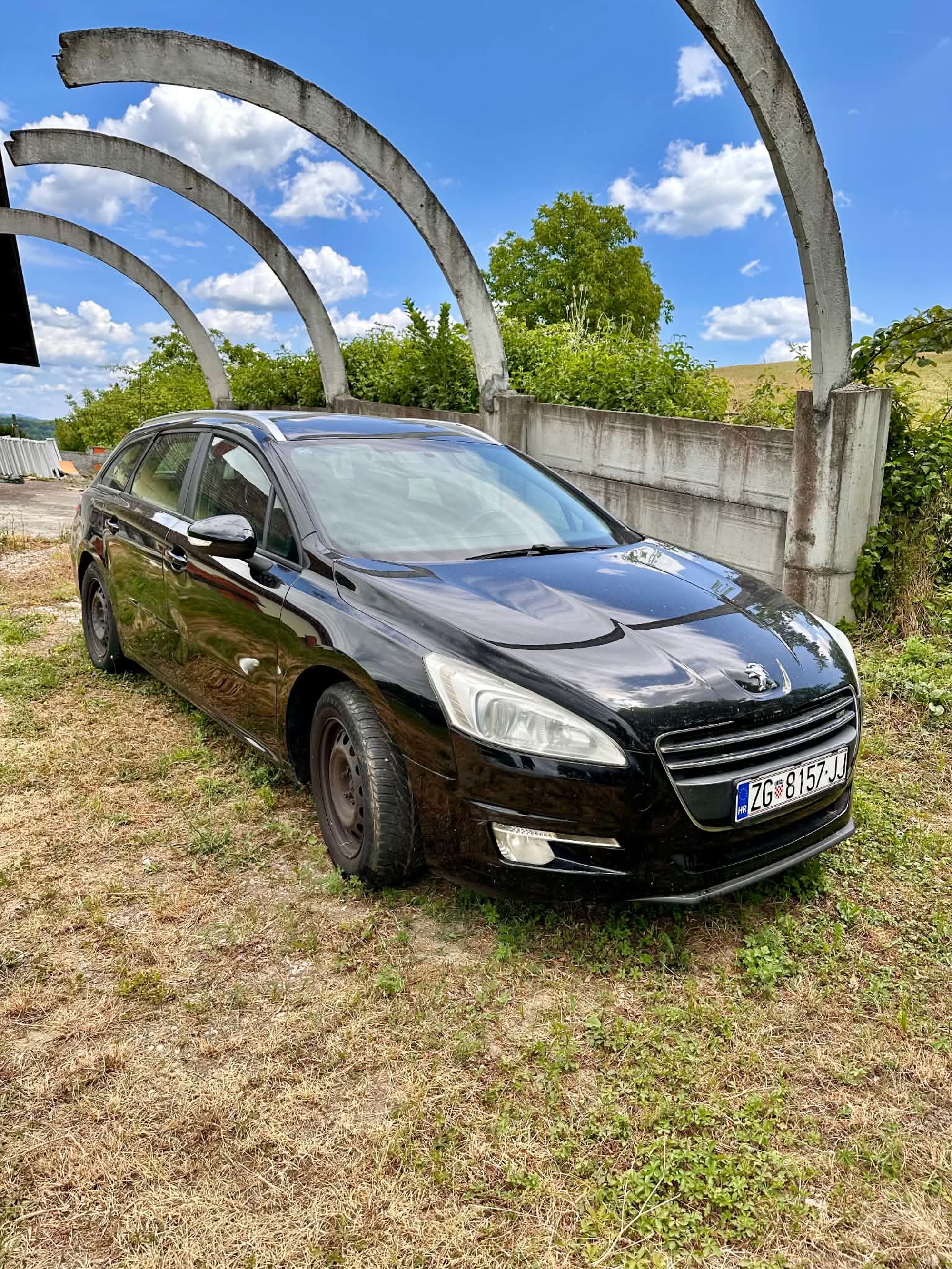 Peugoet 508 sw 