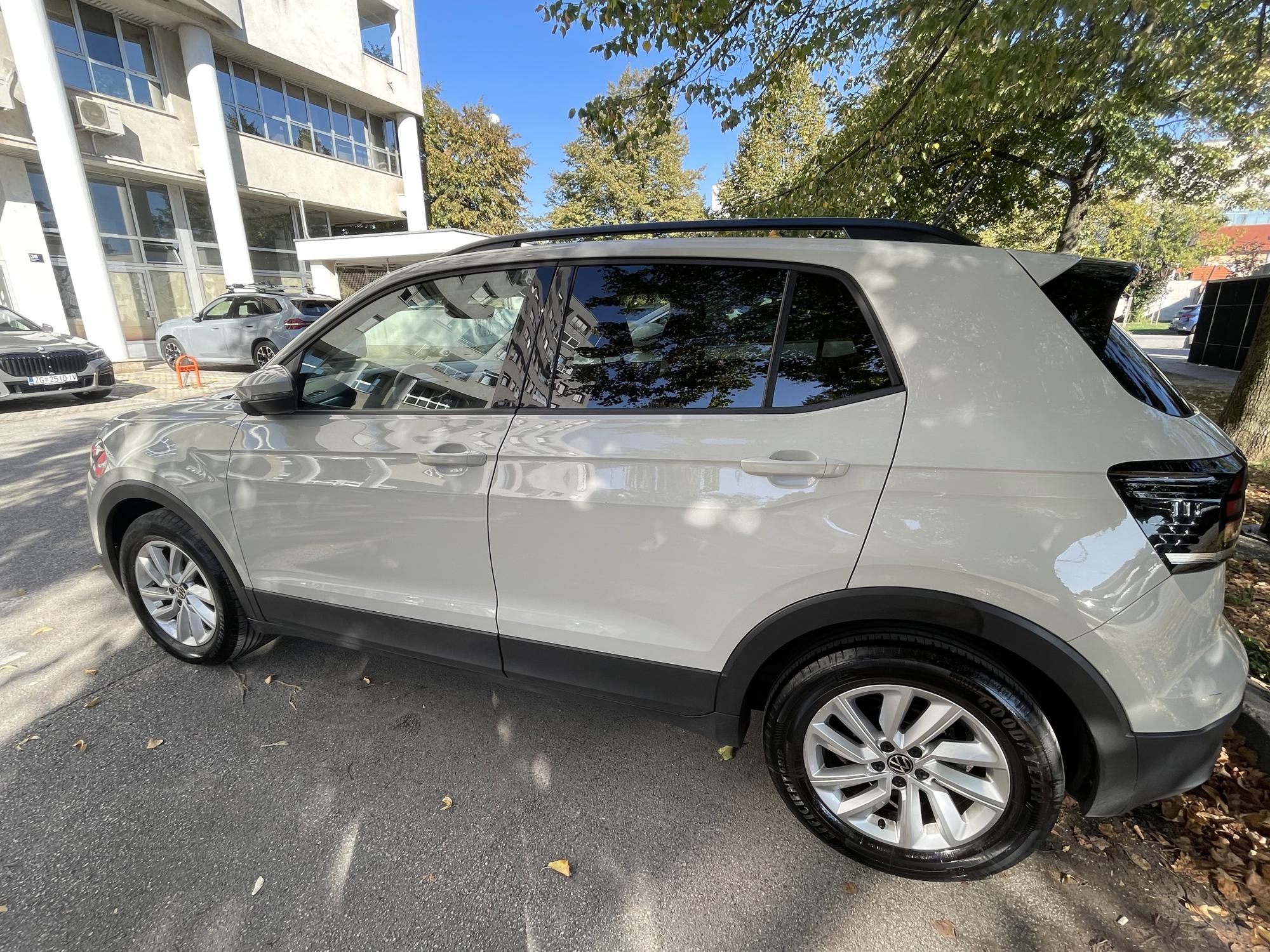 VW T-Cross 1.0 TSI DSG Life, 1. reg. 01/2023, 51.500 km, prvi vlasnik