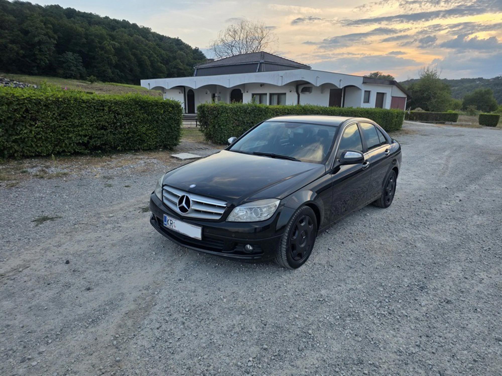 Mercedes C-klasa 200 CDI