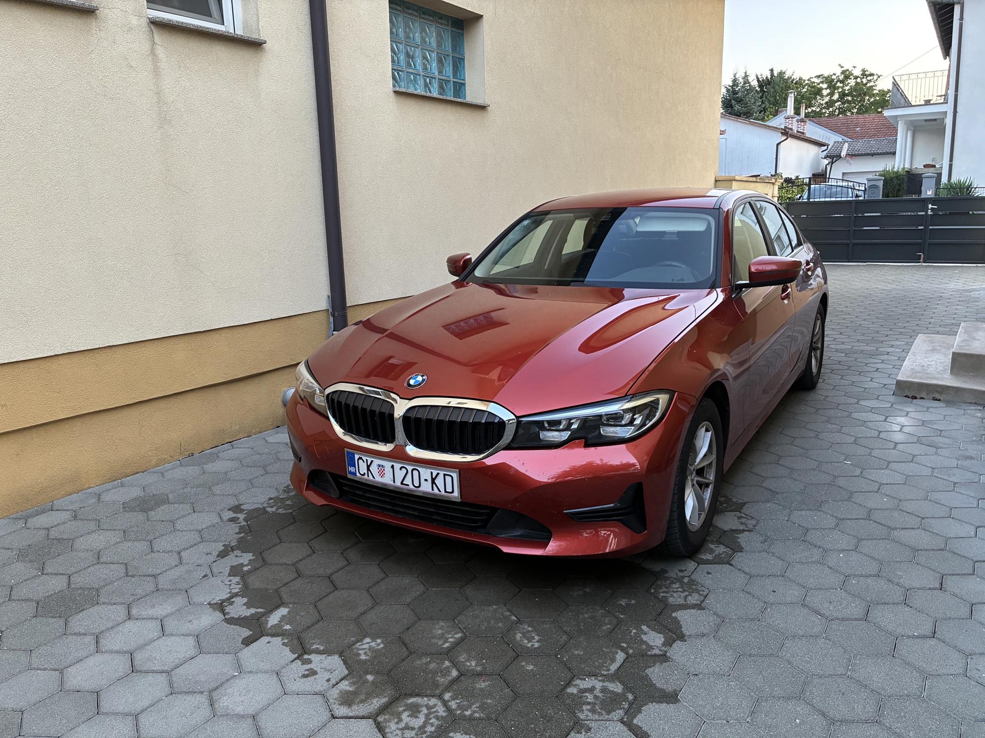 BMW 318D - 90.000 km -