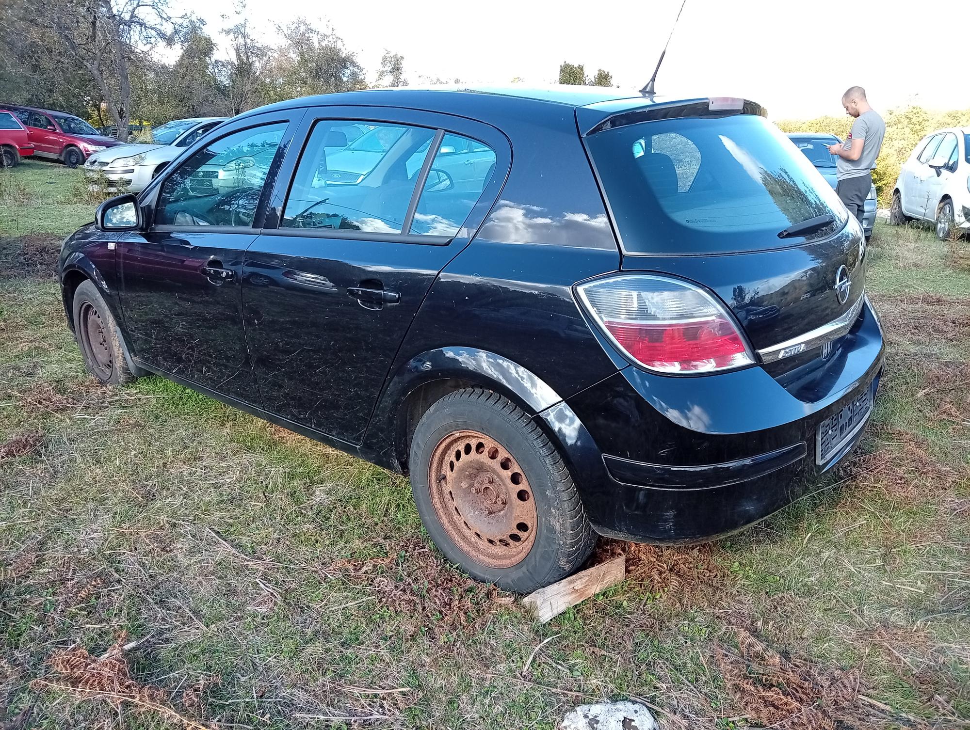 opel astra H