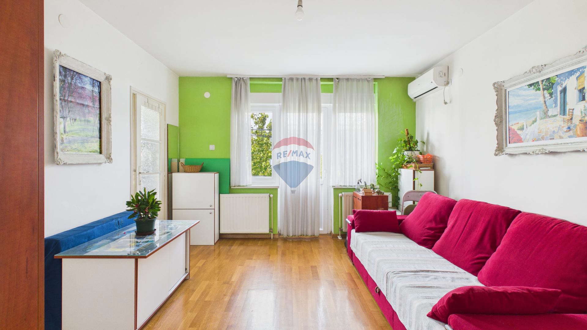 Zagreb, Trešnjevka-dvosoban stan 49m2 s balkonom, lift